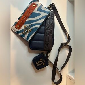 Heroes and Villains Star Wars Ahsoka cross body bag